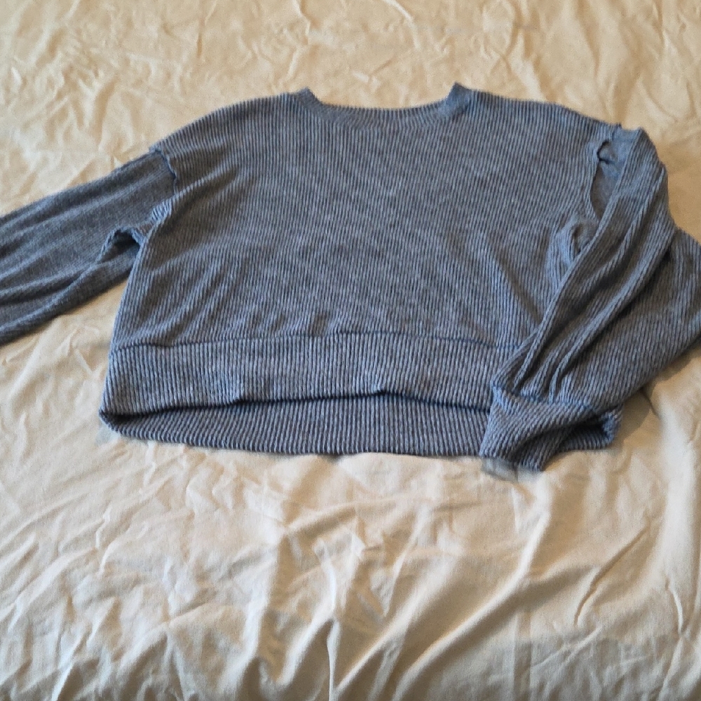 SO Women's Ribbed Knit Gray Crew Neck Sweater